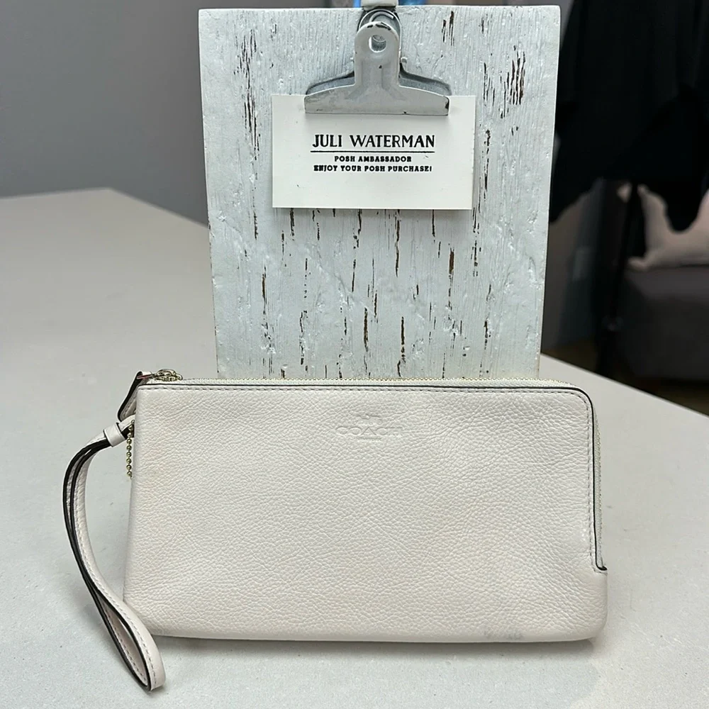 COACH Pebble Leather Double Zip Wallet Wristlet Cream EUC!